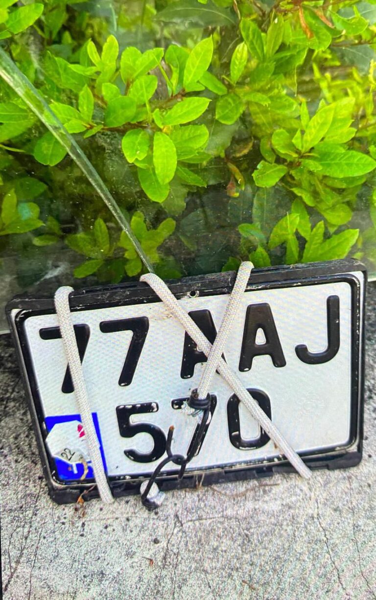 77 AAJ 570
